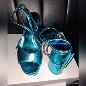 Bettina Vetmillon Womens Janet Metalic Faux Leather Platform Sandals